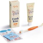 FlyDog Fresh Kiss Dog Tooth Brushing Kit, Enzymatic Dog Toothbrush and Toothpaste- Vet Approved Formula, Breath Freshener & Tartar Remover, 360° Toothbrush for All Round Cleaning (Mild Mint)